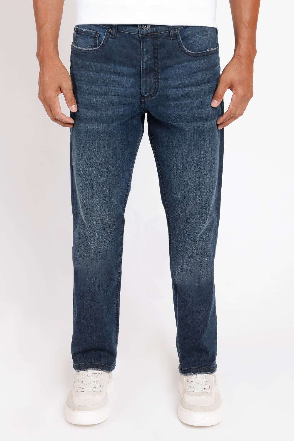 Calça fashion jeans resinada