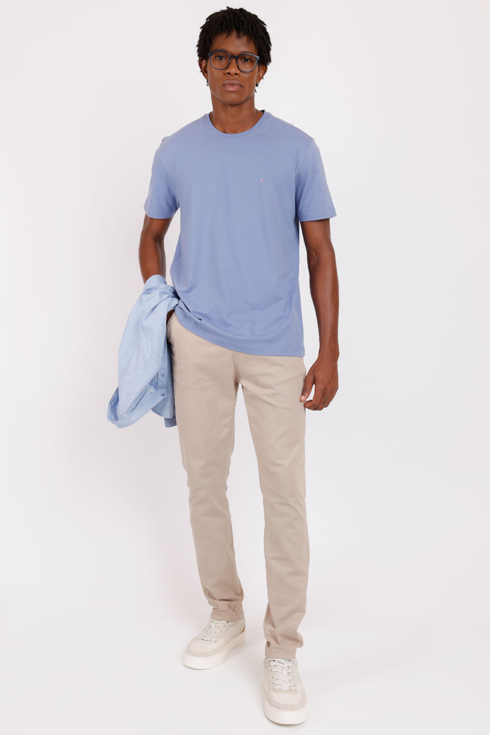 Camiseta Básica Malha Regular Alumínio - Aramis - Loja de Roupa Masculina:  Polo, Camisa, Alfaiataria e mais