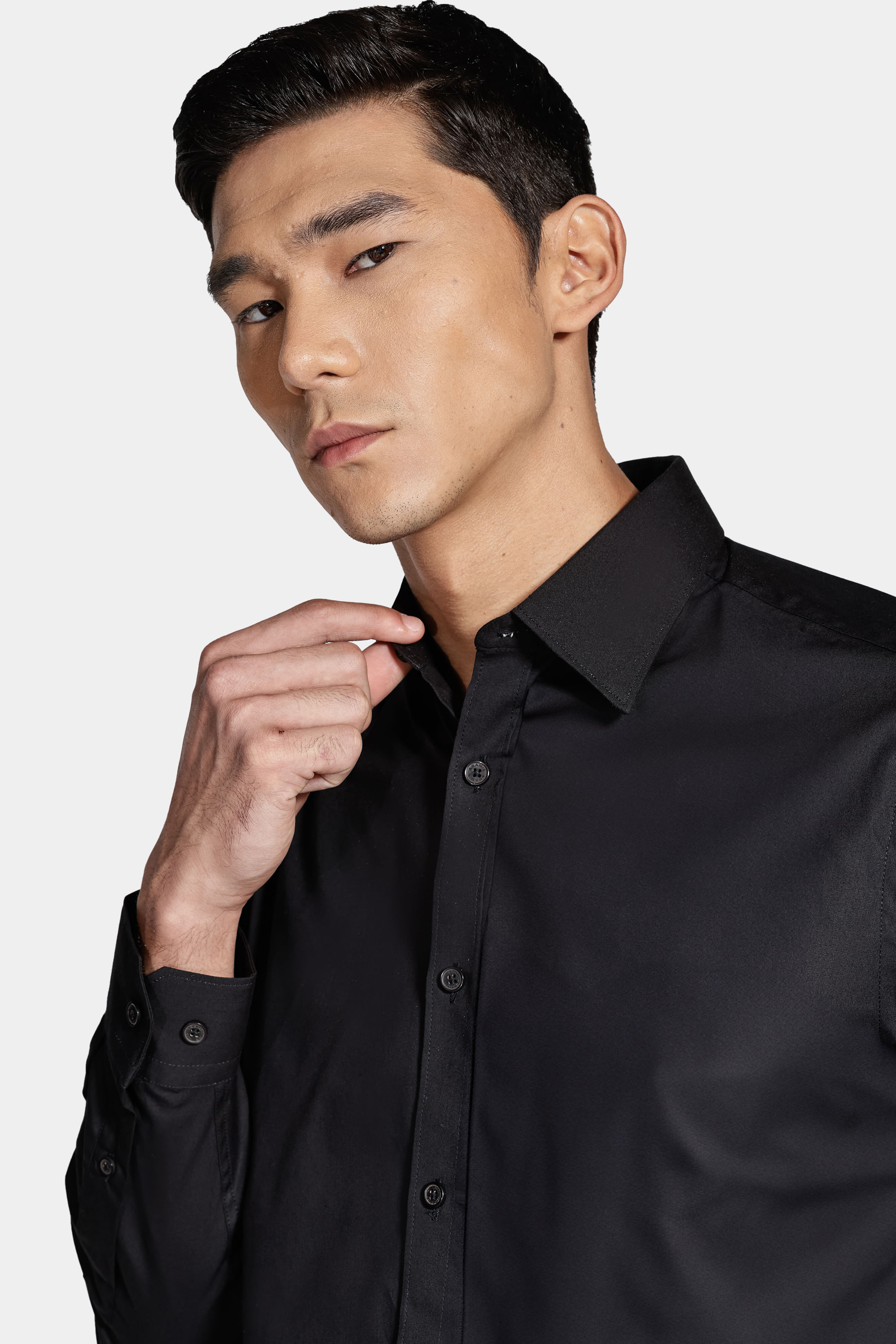 Camisa Manga Longa Regular Social Tricoline de Algodão Liso Preto