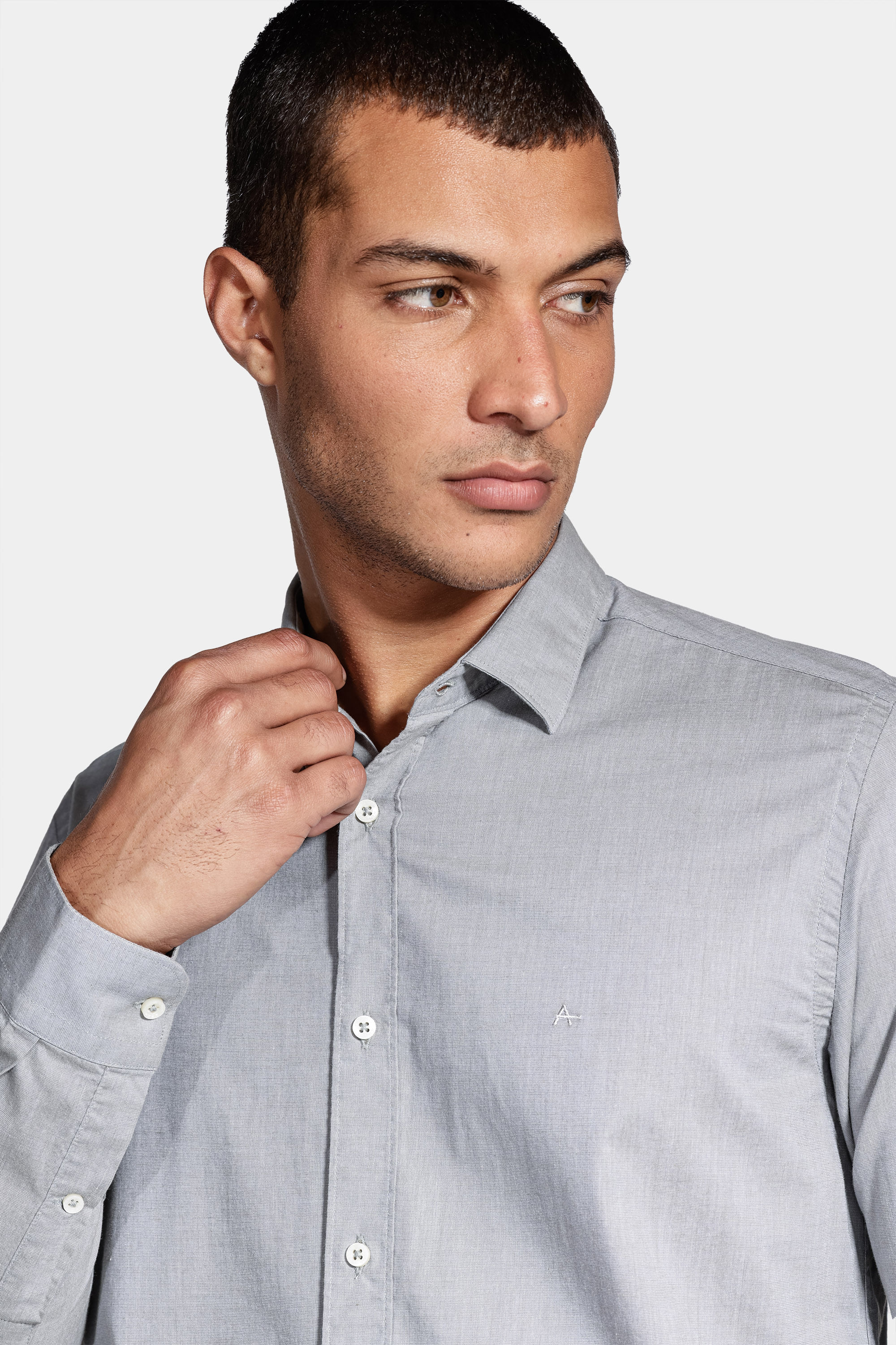 Camisa Slim Fil a Fil Antilia Cinza