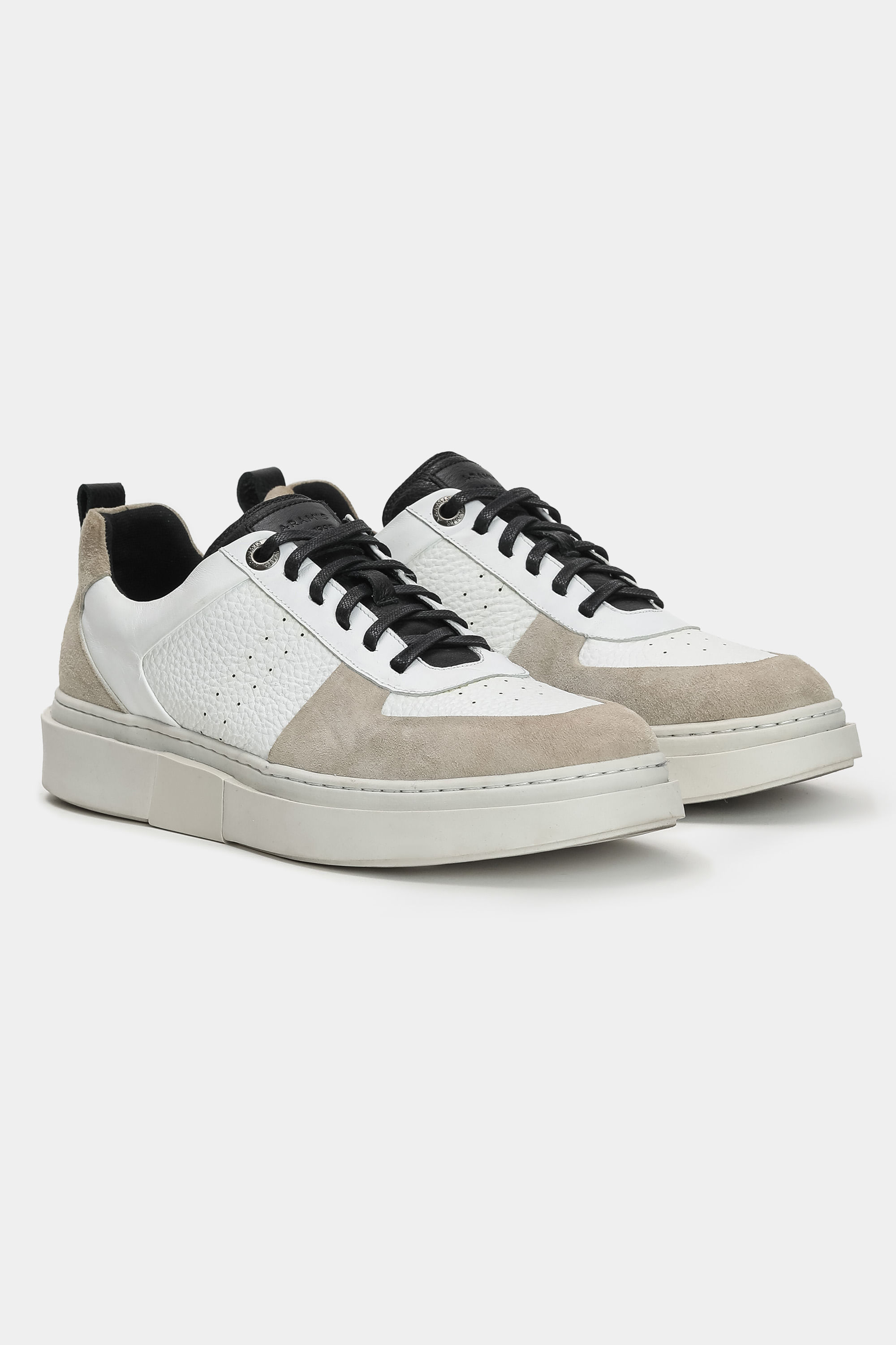 Tênis de Couro Dare Class Off White Com Preto